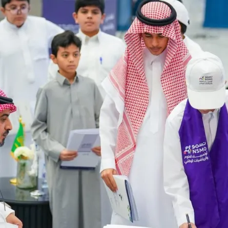 بعض الطلاب المشاركين في أولمبياد نسمو (الصورة من المركز الاعلامي لموهبة)