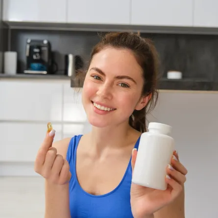 الفيتامينات والمعادن الضرورية الداعمة لصحة المرأة -مصدر الصورة: Freepik by benzoix