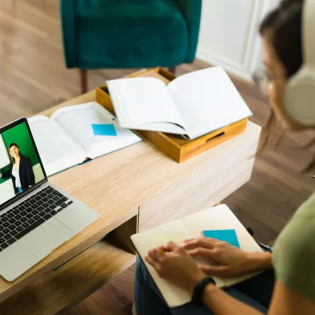 منصات الدورات المجانية للشباب 