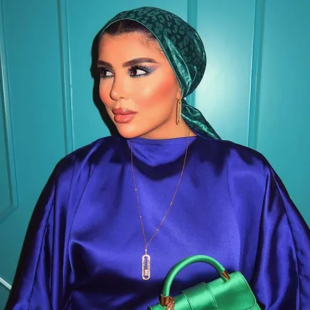 مدونة الموضة هيا عفيف -الصورة من حسابها على إنستغرام