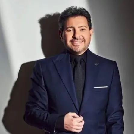 الفنان هاني شاكر - الصورة من صفحة نادية مصطفى على إنستغرام