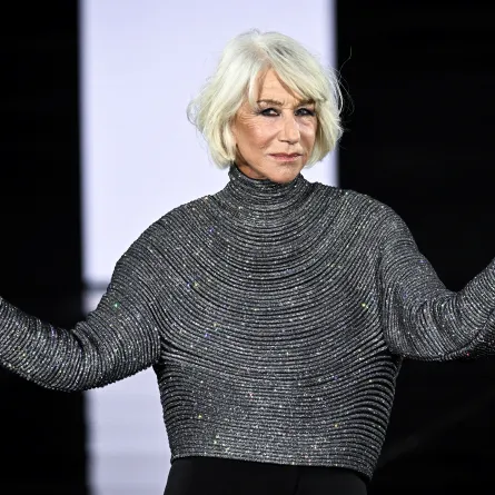 هيلين ميرين Helen Mirren - مصدر الصورة Photo by JULIEN DE ROSA / AFP