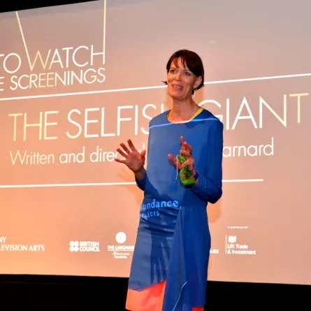 المرلفة والمخرجة Clio Barnard - Photo by FRAZER HARRISON / GETTY IMAGES NORTH AMERICA / GETTY IMAGES VIA AFP