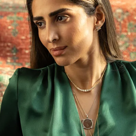 سلاسل من شارمالينا Charmaleena - الصورة من العلامة  
