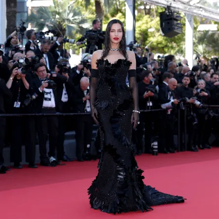 العارضة إيرينا شايك Irina Shayk- (مصدر الصورة  Sameer AL-DOUMY / AFP)