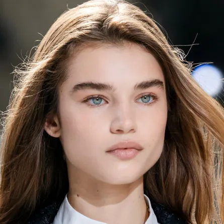 من عرضVauthier - الصورة من Launchmetrics/Spotlight©