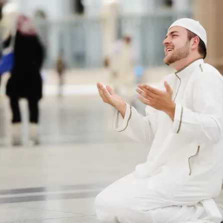 كيف تتعامل مع التشنجات العضلية خلال أداء مناسك الحج؟ 