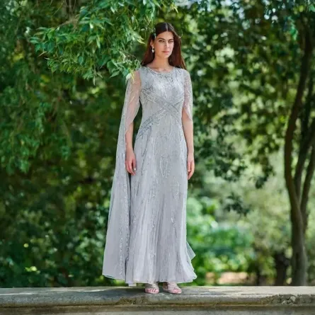 فستان من شالكي - الصورة من العلاقات العامة للدار 