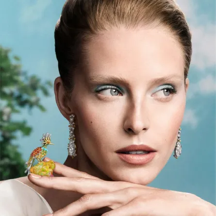 تيفاني أند كو. Tiffany & CO