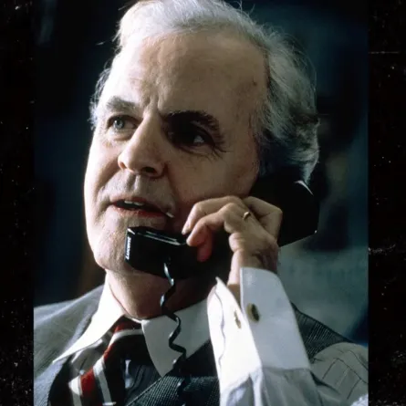 جيمس هاندي James Handy  - Photo: Everett Collection