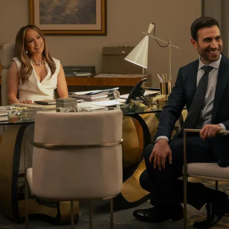 فيلم Office Romance- الصورة من موسوعة الأفلام العالمية IMDB