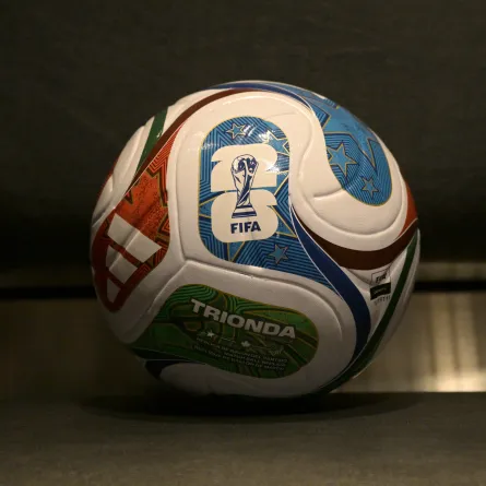 الكرة الرسمية لكأس العالم FIFA 2026 "تريوندا" - Photo by AFP