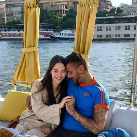 أحمد الفيشاوي برفقة كاميلا فيونا - الصورة من حسابه على انستغرام