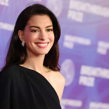 آن هاثاواي Anne Hathaway - Photo by Emma McIntyre / GETTY IMAGES NORTH AMERICA / Getty Images via AFP