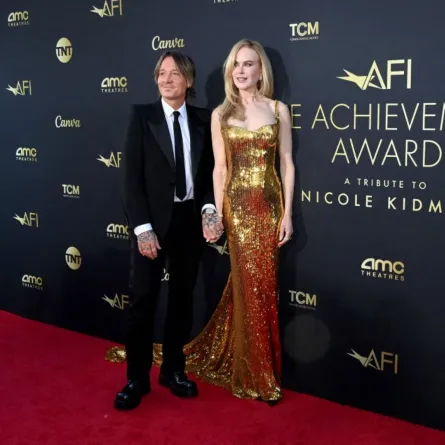 كيث أوربان ونيكول كيدمان في مسرح دولبي في لوس أنجلوس، كاليفورنيا (Keith Urban and Nicole Kidman at Dolby Theatre in Los Angeles, California). مصدر الصورة: Jon Kopaloff/Getty Images for AFI/AFP