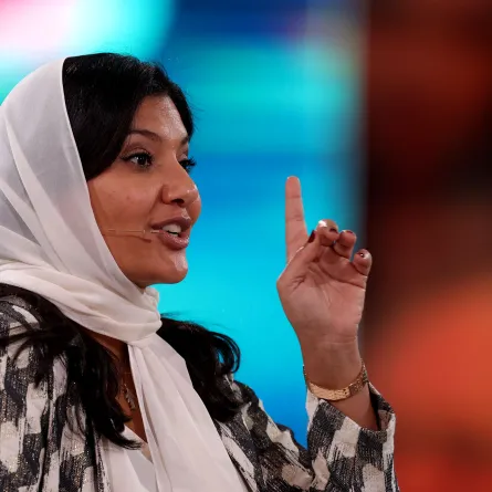  الأميرة ريما بنت بندر بن سلطان، سفيرة خادم الحرمين الشريفين لدى الولايات المتحدة الأمريكية (مصدر الصورة Photo by FAYEZ NURELDINE : AFP)