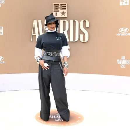 جانيت جاكسون Janet Jackson ( مصدر الصورة  Aaron J. Thornton / GETTY IMAGES NORTH AMERICA / Getty Images via AFP)