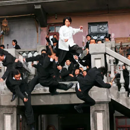 فيلم Kung Fu Hustle - مصدر الصورة من موقع IMDB