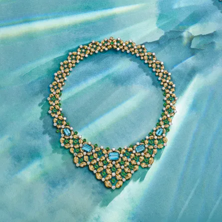 من تيفاني آند كو. Tiffany & Co