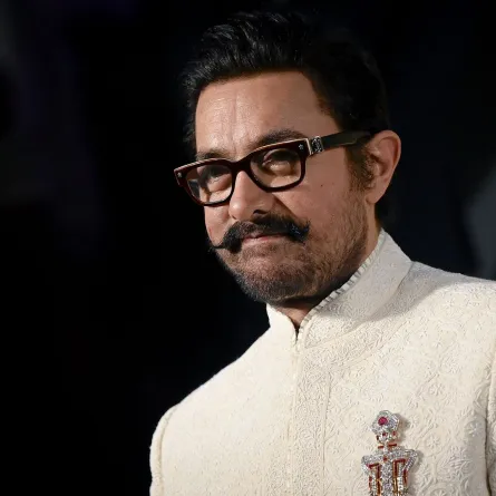 عامر خان في مومباي ( Aamir Khan in Mumbai). مصدر الصورة: Sujit JAISWAL / AFP