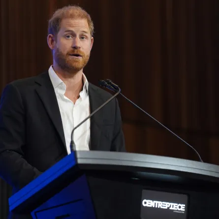 الأمير هاري في قلب الحدث في ملبورن (Prince Harry at Centrepiece in Melbourne). مصدر الصورة: Jonathan Brady / POOL / AFP