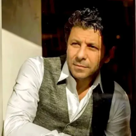 إياد نصار- الصورة خاصة بـ سيدتي 