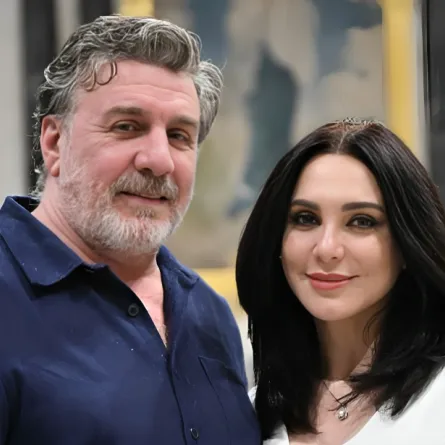 الفنانة سلاف فواخرجي برفقة زوجها الفنان وائل رمضان- الصورة من حسابها الخاص بإنستغرام