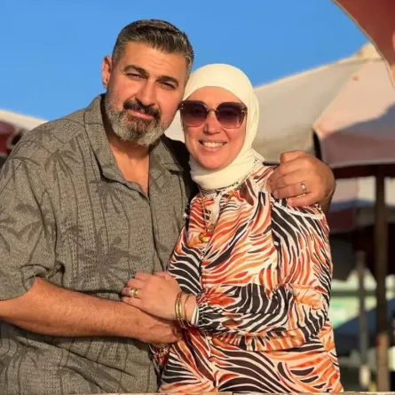 ياسر جلال برفقة زوجته- الصورة من حسابه على إنستغرام