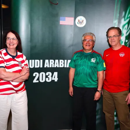 سفارات الدول المستضيفة لكأس العالم 2026 في السعودية.. كرة القدم تعزز التقارب بين الشعوب