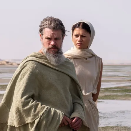 مات ديمون وزندايا من فيلم The Odyssey - مصدر الصورة: شركة NBCUniversal