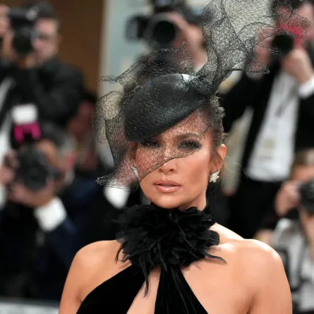  جينيفر لوبيز Jennifer Lopez ،ميت غالا 2023 (مصدر الصورة :Jeff Kravitz/FilmMagic)