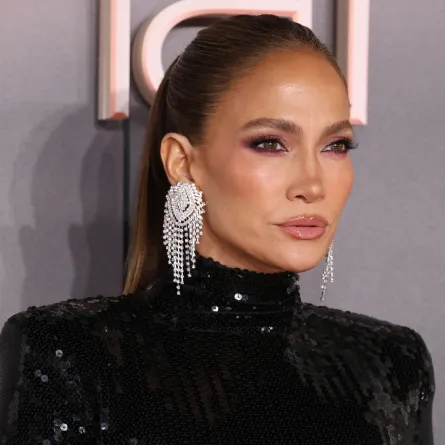 جينيفر لوبيز  Jennifer Lopez  ( مصدر الصورة:  Lia Toby/Getty Images)