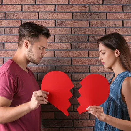 نصائح لتجاوز صدمة العلاقات الفاشلة- مصدر الصورة: envato