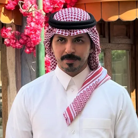عزيز غرباوي- الصورة من حسابه على الانستغرام