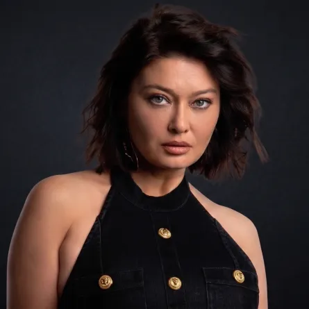 نورغول يشيلتشاي Nurgül Yeşilçay - الصورة من حسابها على انستغرام