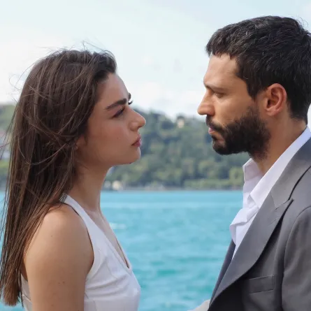 المسلسل التركي حب محتمل (Muhtemel Aşk) - الصورة سكرين شوت من الحلقة التاسعة