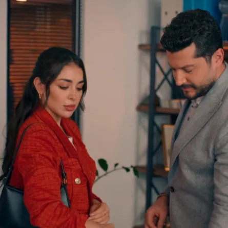 مسلسل حب على ورق- الصورة سكرين شوت من الحلقة 49