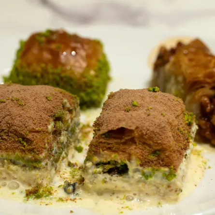 الحلويات اللبنانية
