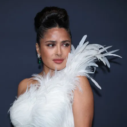سلمى حايك Salma Hayek جدة لأول مرة - Photo by SAMEER AL-DOUMY / AFP
