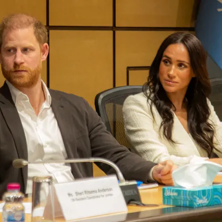 ميغان ماركل والأمير هاري في عمّان (Meghan Markle and Prince Harry in Amman). مصدر الصورة: World Health Organization (WHO) / AFP