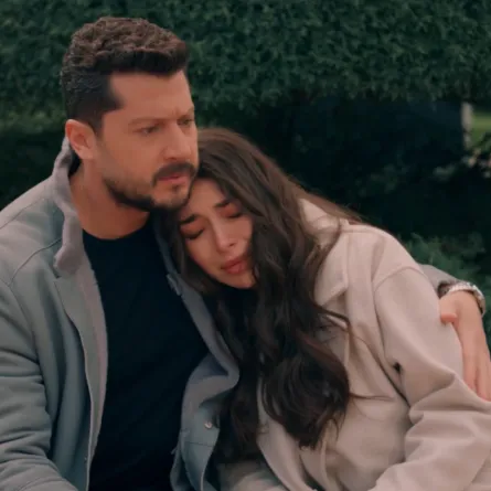 مسلسل حب ع ورق- الصورة سكرين شوت من الحلقة 54