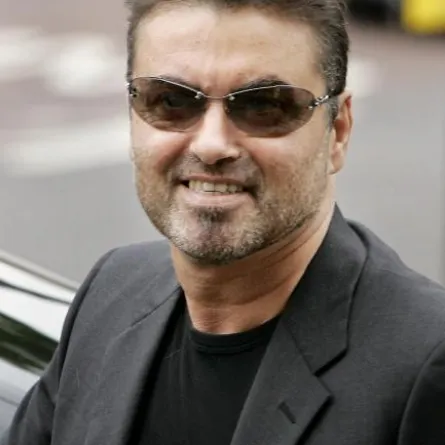 George Michael في لقطات من حياته