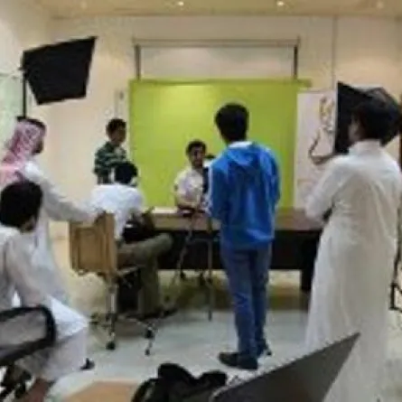 20 شاباً سعودياً في اليوتيوب لنصرة الرسول