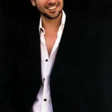 أحمد عز خارج السباق الرمضاني