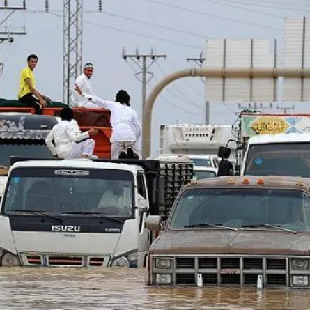 أمطار السعودية.. ووفاة طفلين أمام منزلهما
