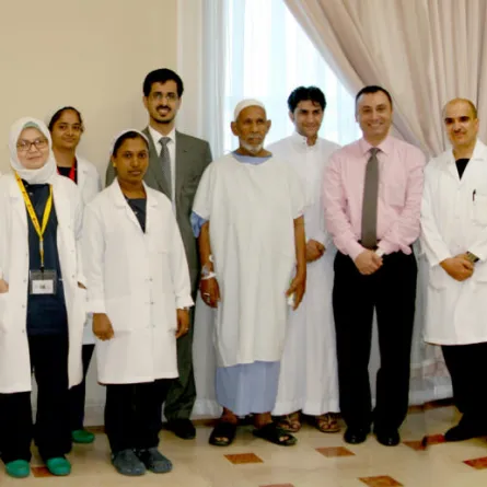 أول عملية زراعة صمام أورطي عن طريق القسطرة في الشرقية