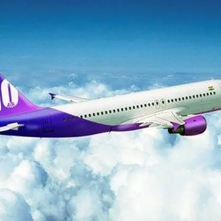 شركة طيران هنديَّة لن توظف سوى المضيفات الإناث!