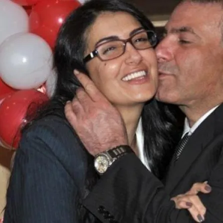 هل عادت غادة عبد الرازق إلى طليقها؟