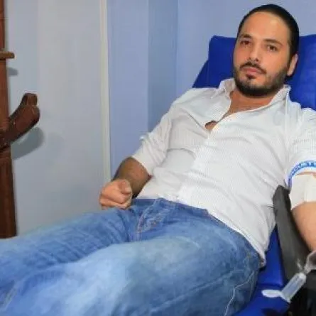 رامي عياش يتبرع بدمه للأطفال المغاربة