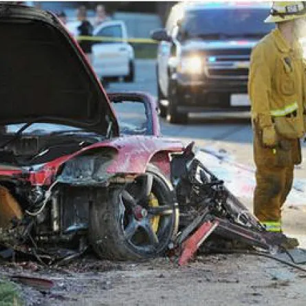 وفاة الممثل الأمريكي Paul Walker في حادث اصطدام سيارة